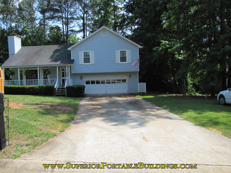Dedra driveway before photo