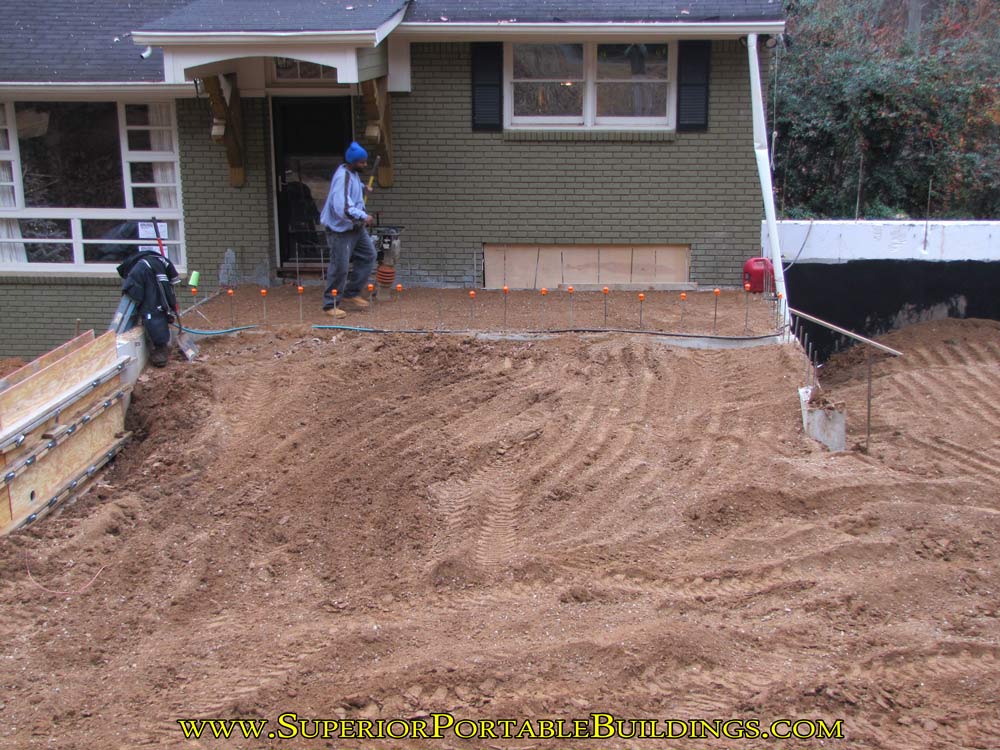 Still putting in fill dirt.