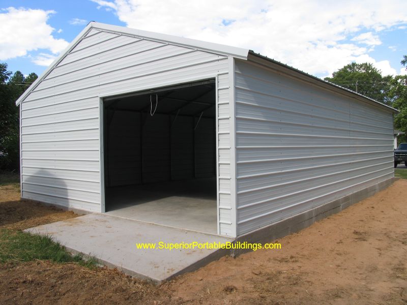 24x40x9 Boxed Eave Garage